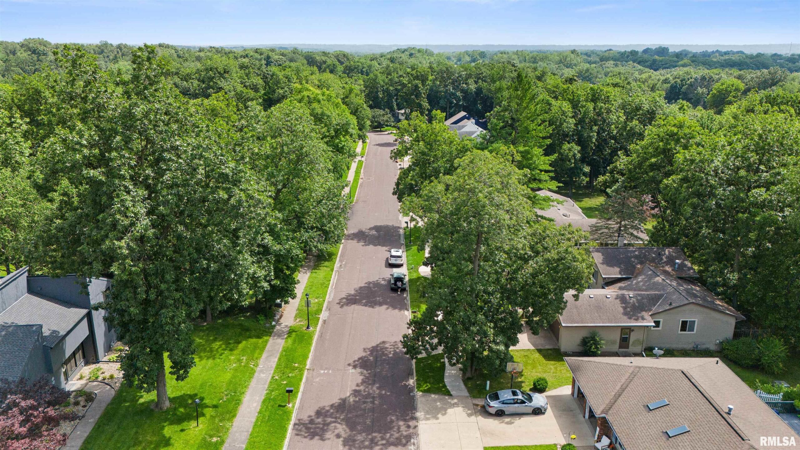 6307 N POST OAK Road Peoria IL