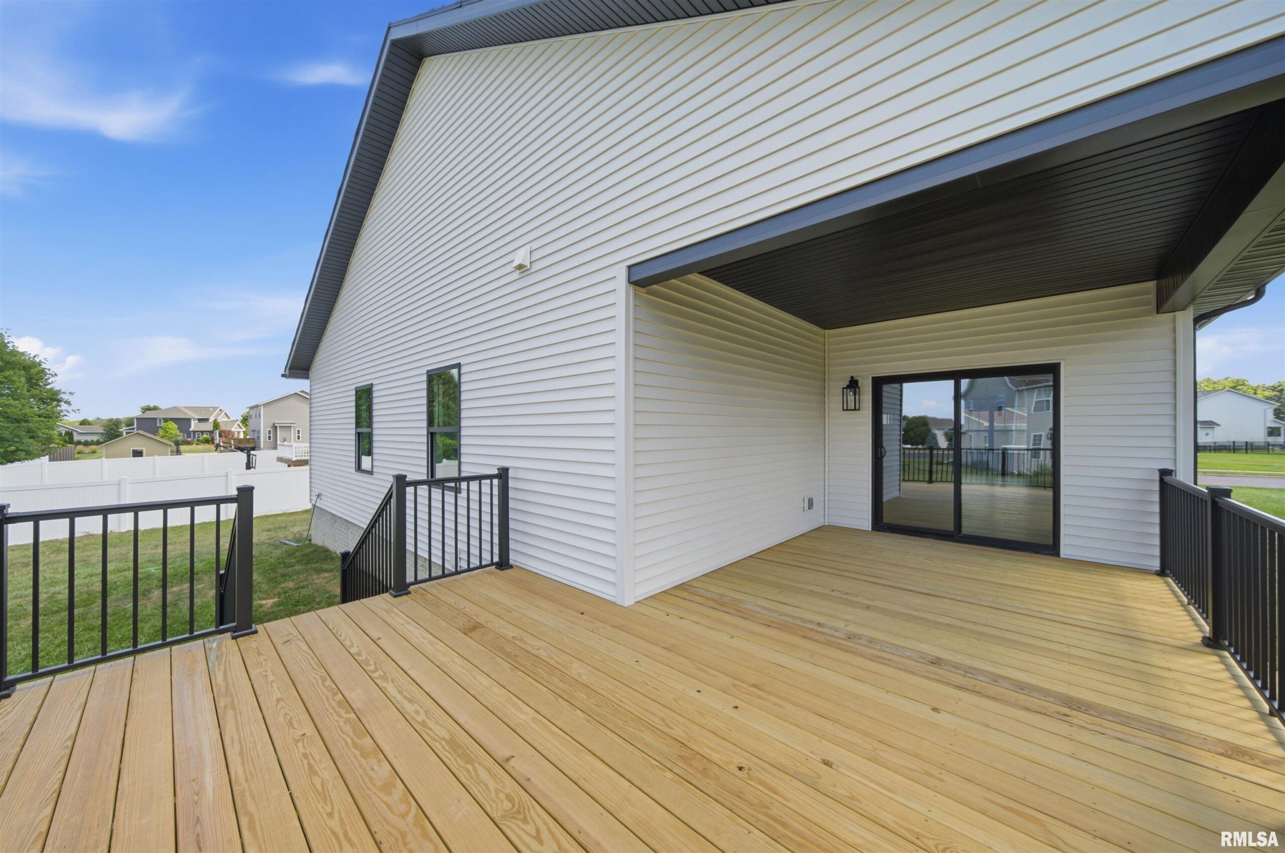 1325 CEDAR LAKE Drive Metamora IL