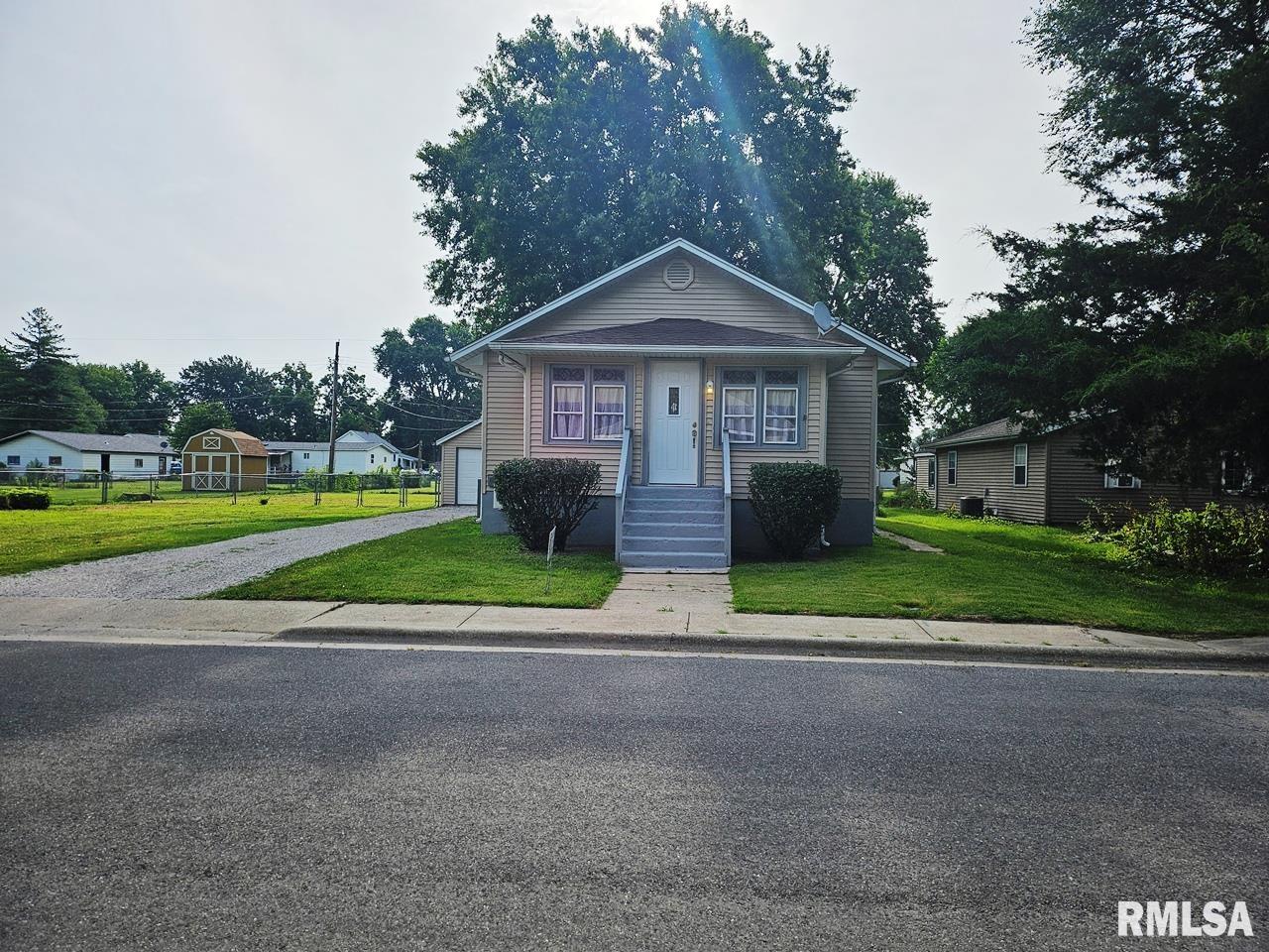 515 N Chiles Street Carlinville IL