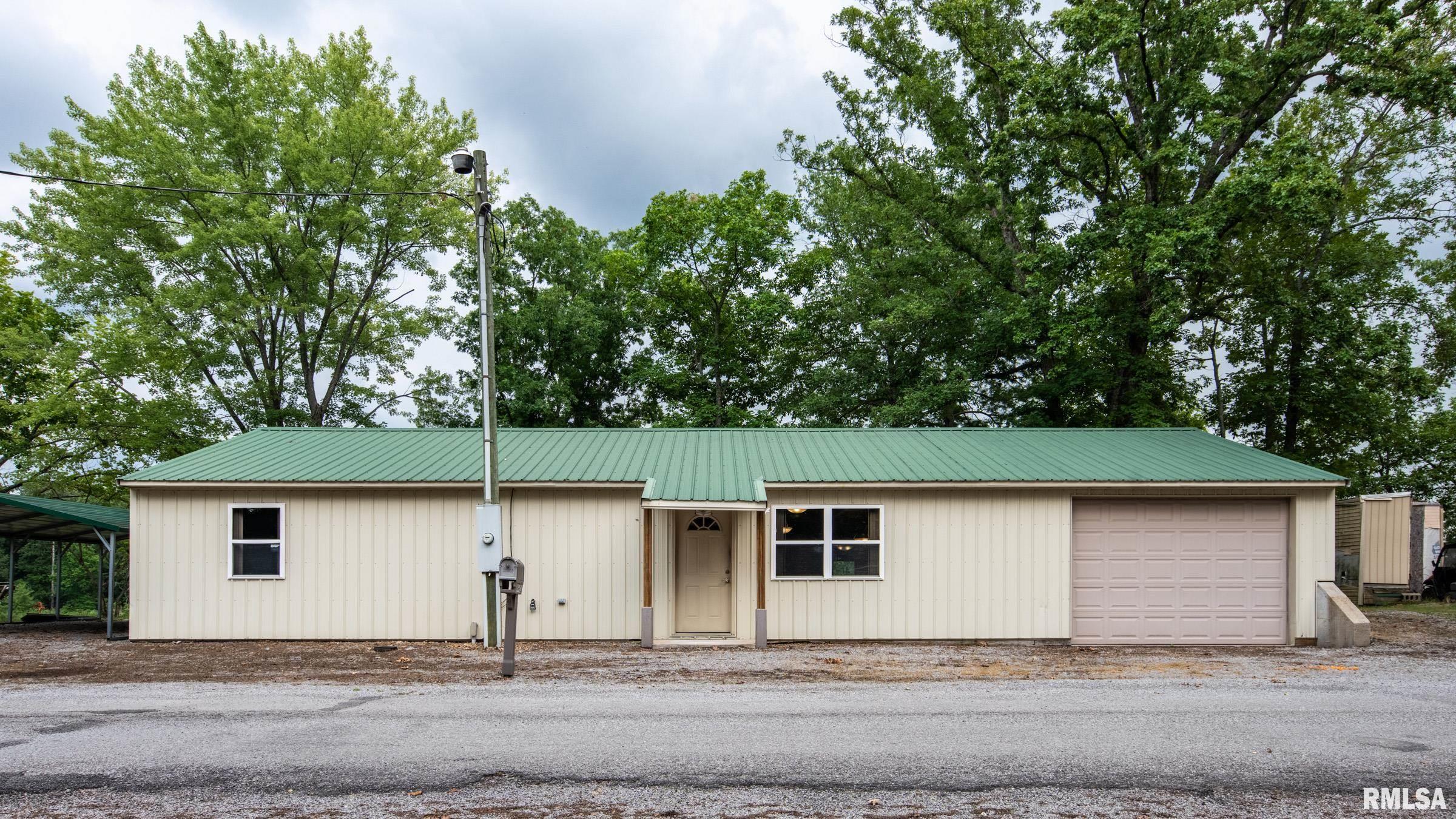 4962 E Mitchell Lake Drive Mulkeytown IL