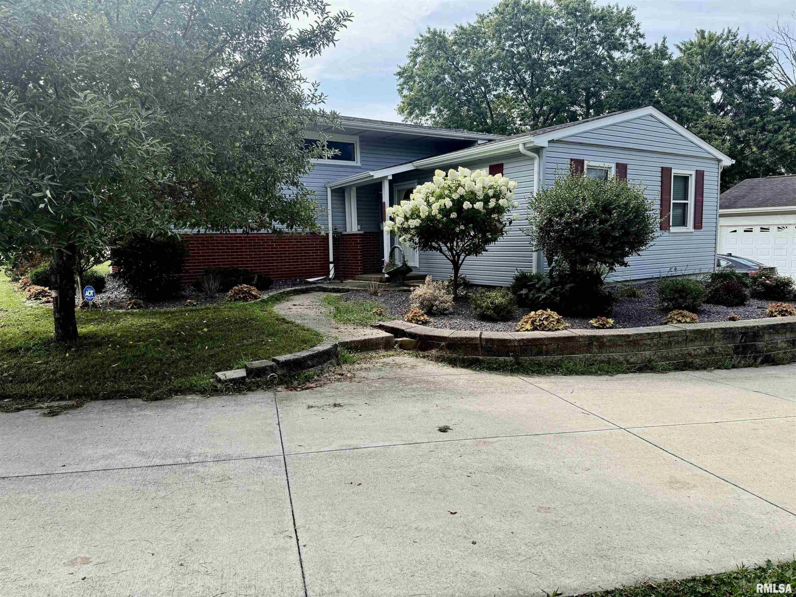 1428 W NORTHMOOR Road Peoria IL