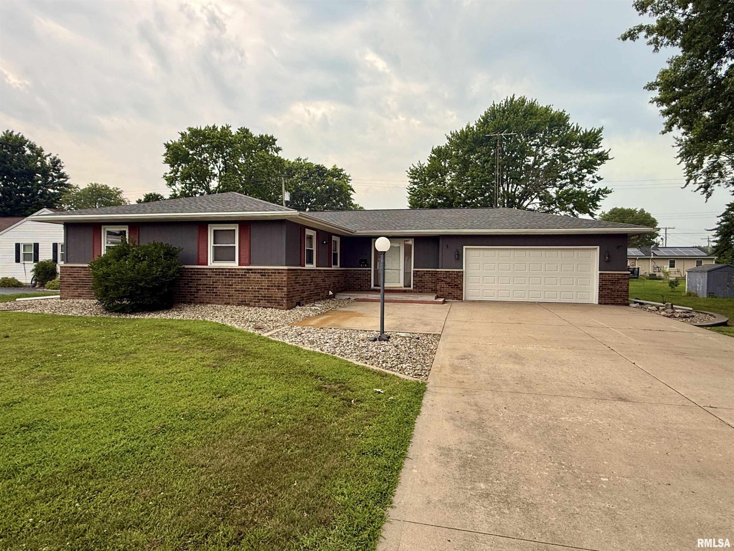 2710 Montague Drive Galesburg IL