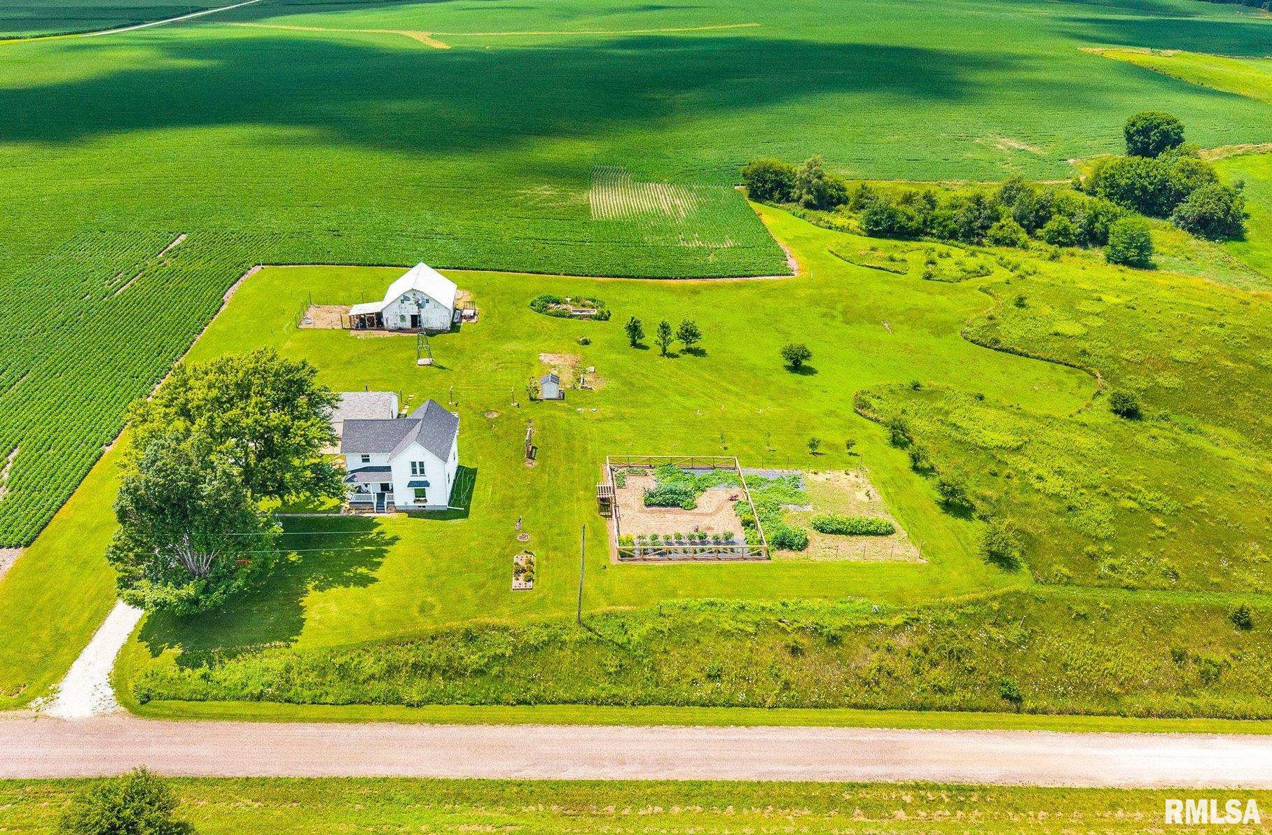 2458 KNOX RD 2300 E Road La Fayette IL