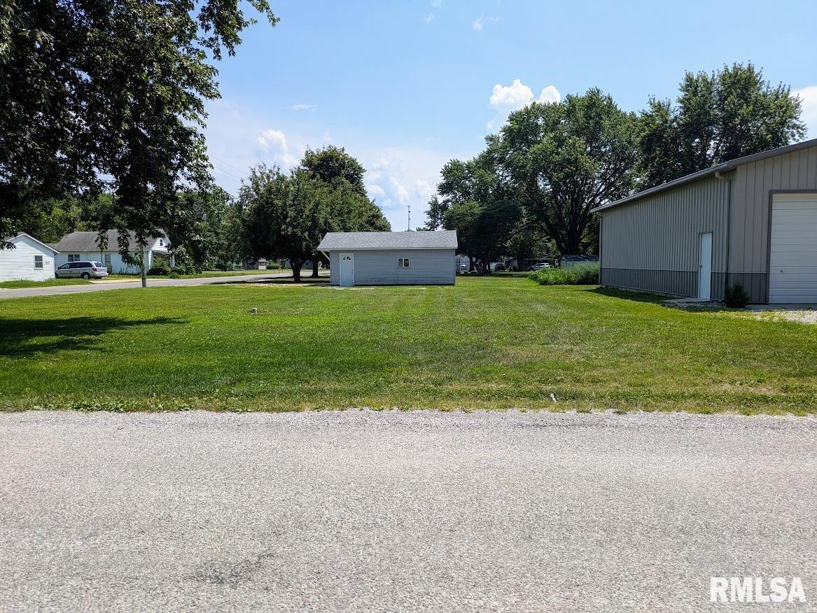 503 S 6TH Street Girard IL