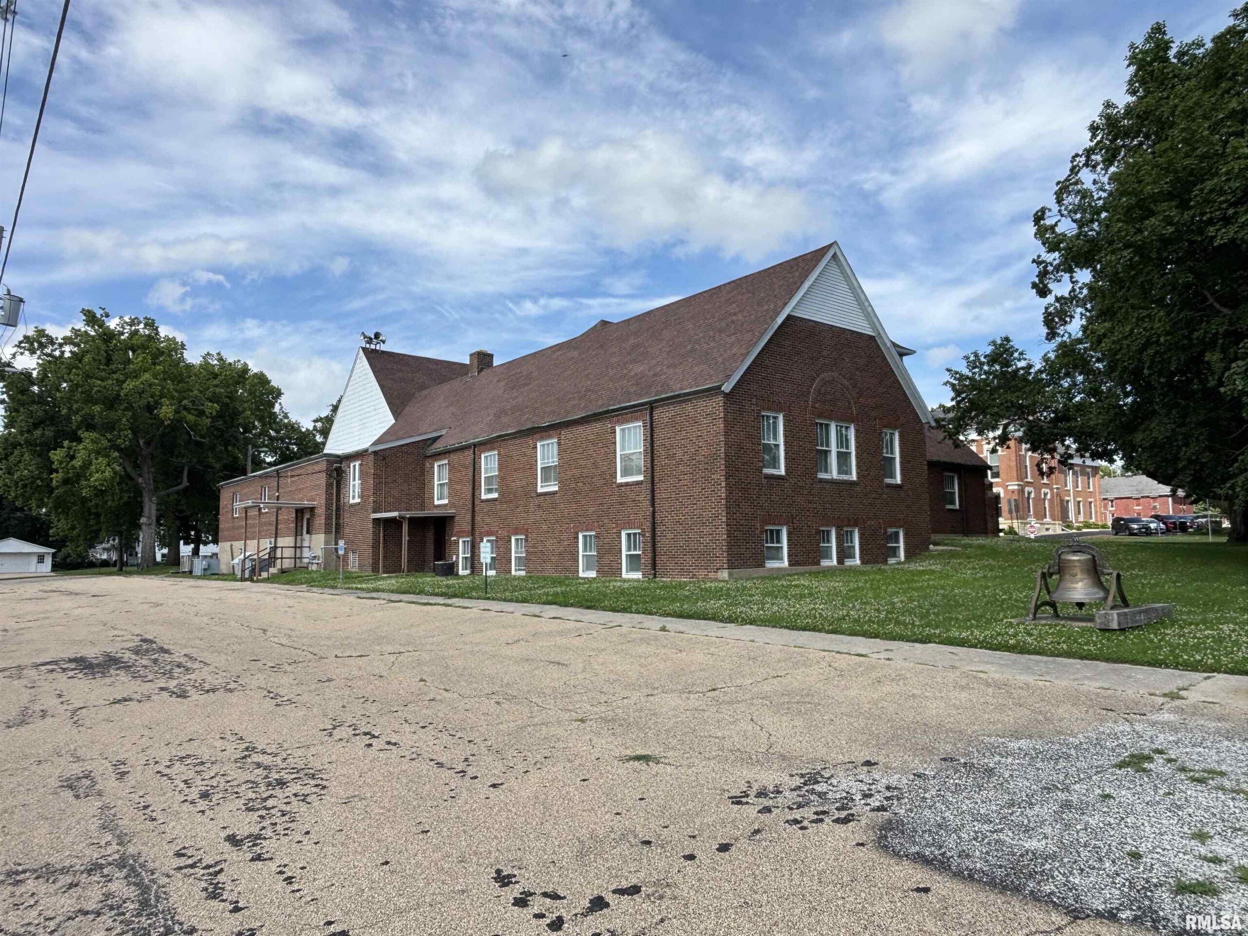 107 N Prairie Street Lacon IL
