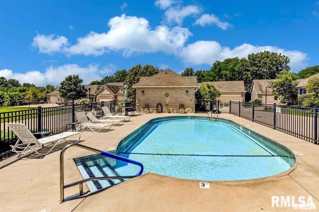 316 BOULDER CREEK Drive Chatham IL