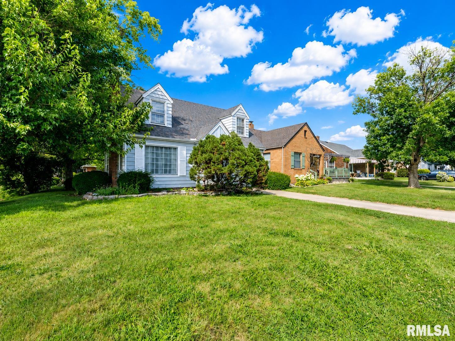 1001 E FORREST HILL Avenue Peoria IL