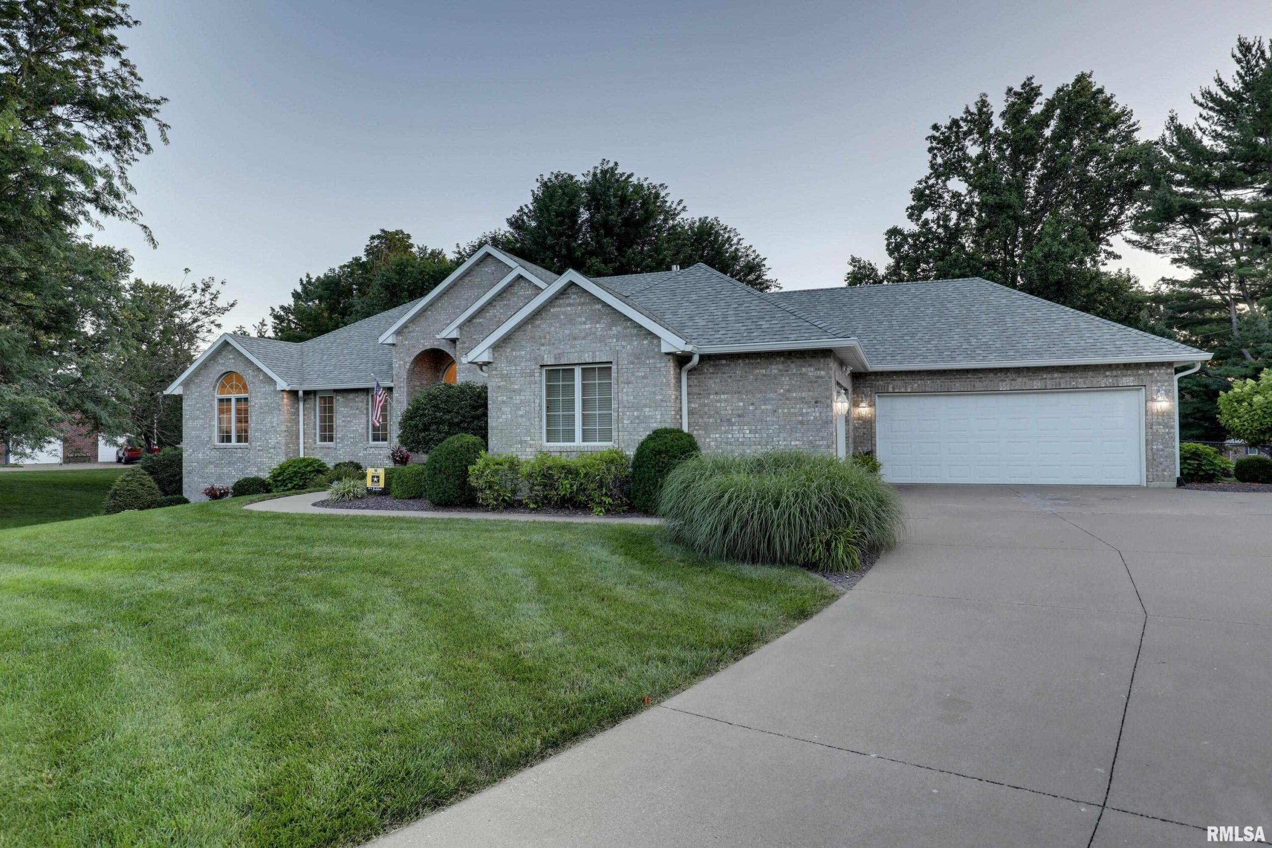 2701 CHESWICK Road Quincy IL