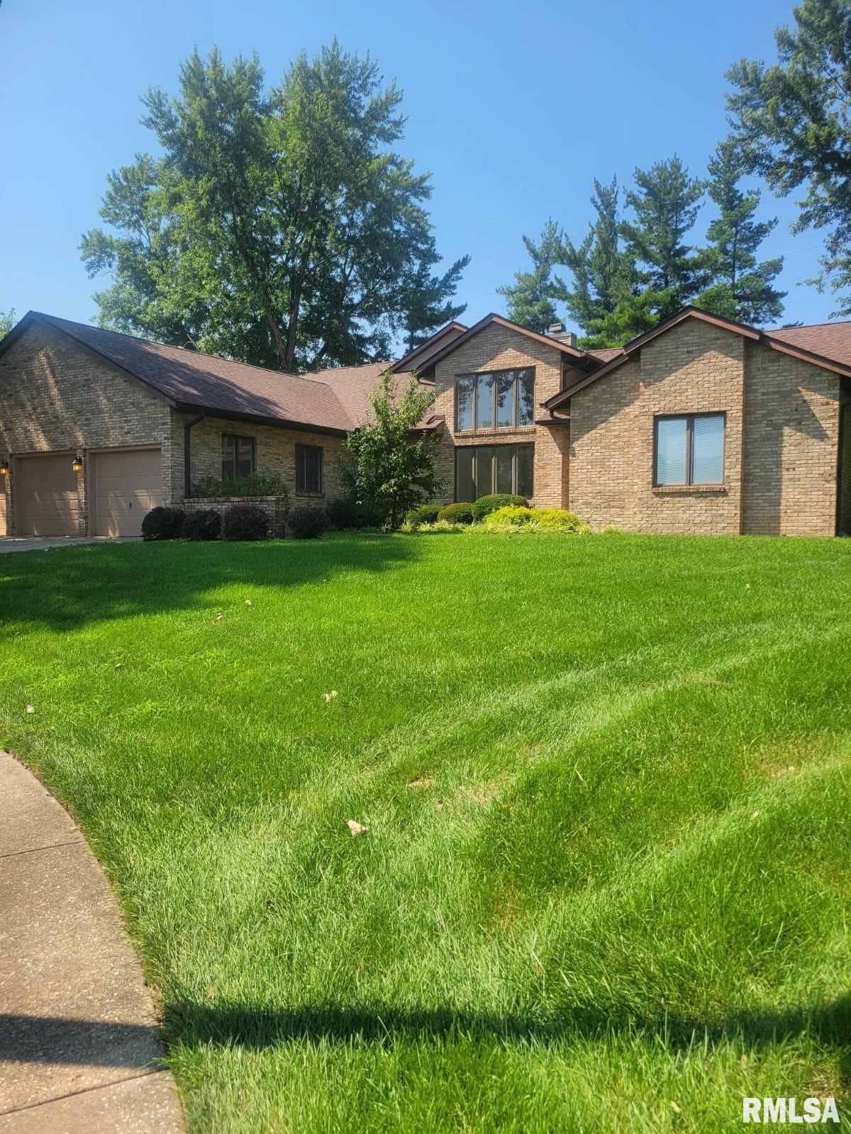 1304 Woods Farm Lane Springfield IL
