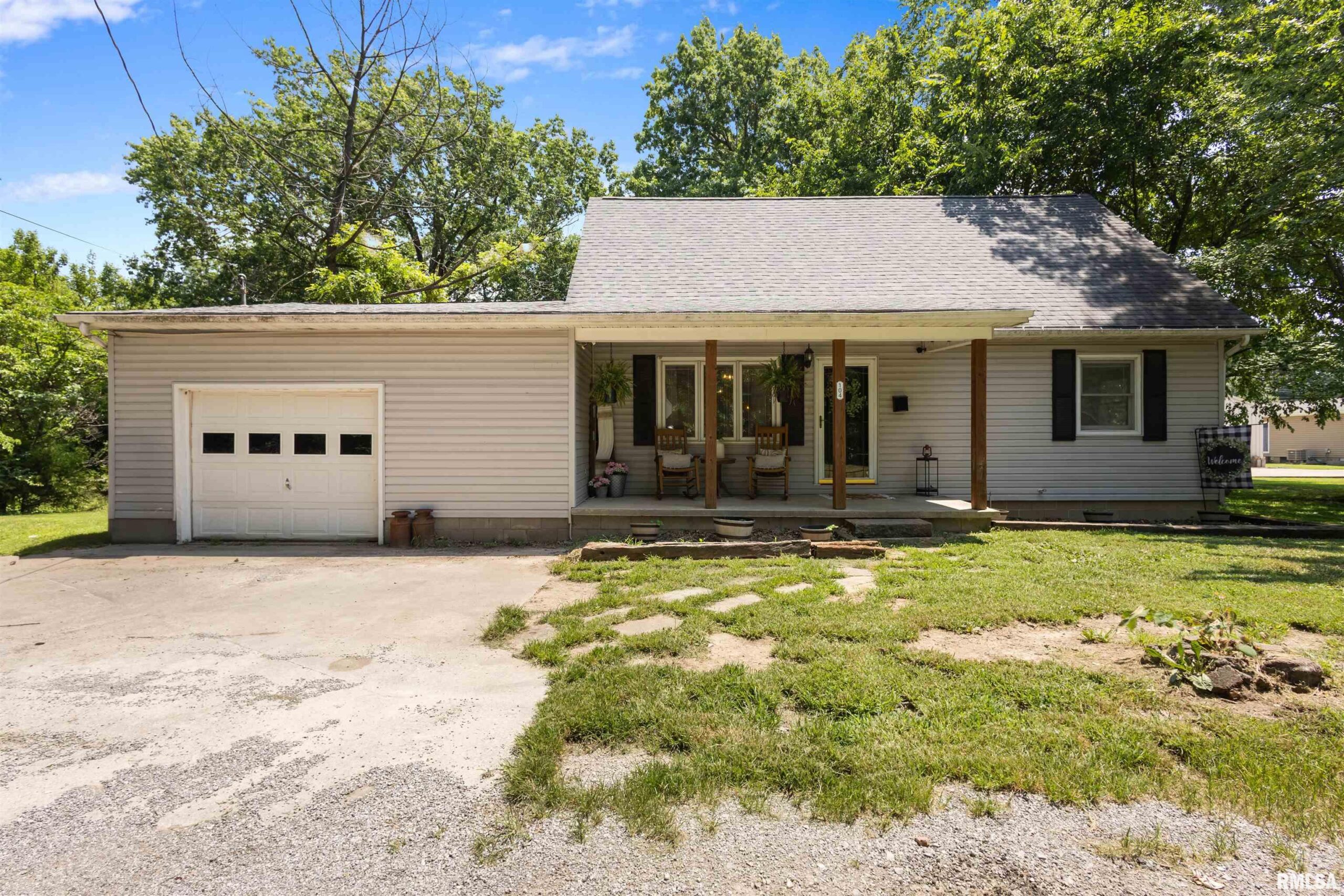 104 N JACKSON Street Carterville IL