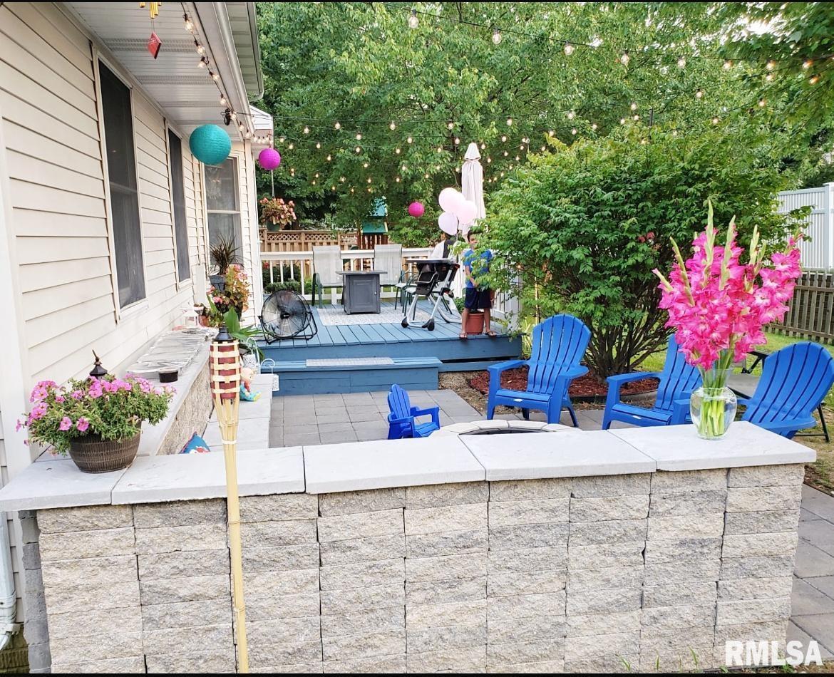 8 ABBEY Court Chatham IL