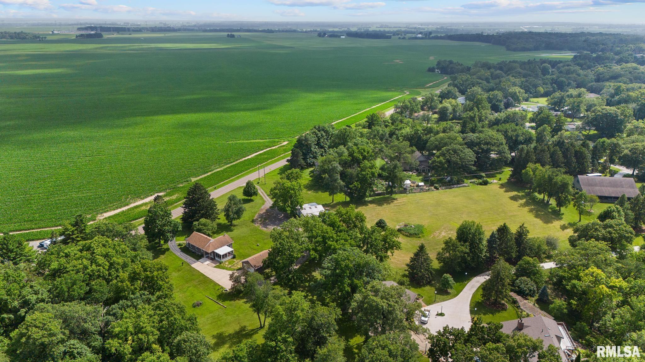 4751 SHERIDAN Road Groveland IL