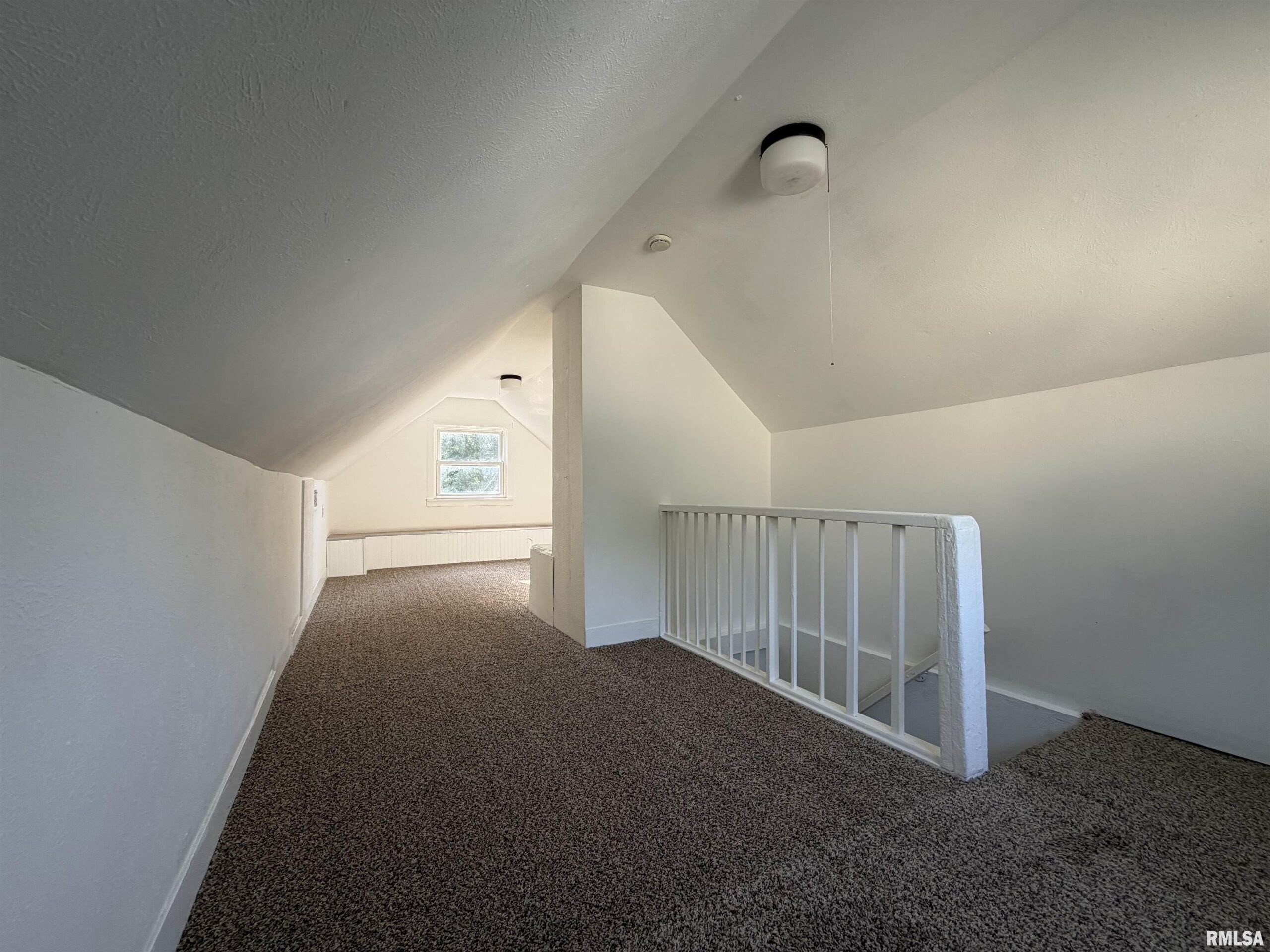 824 E LONDON Avenue Peoria Heights IL
