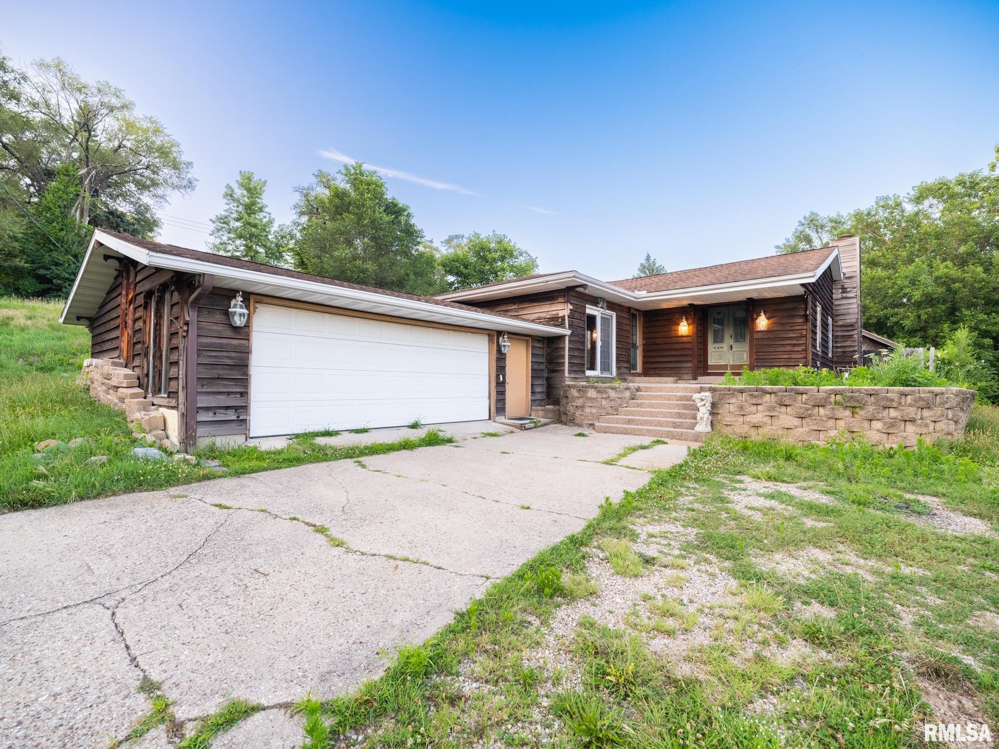 132 GREENLAWN Court East Peoria IL