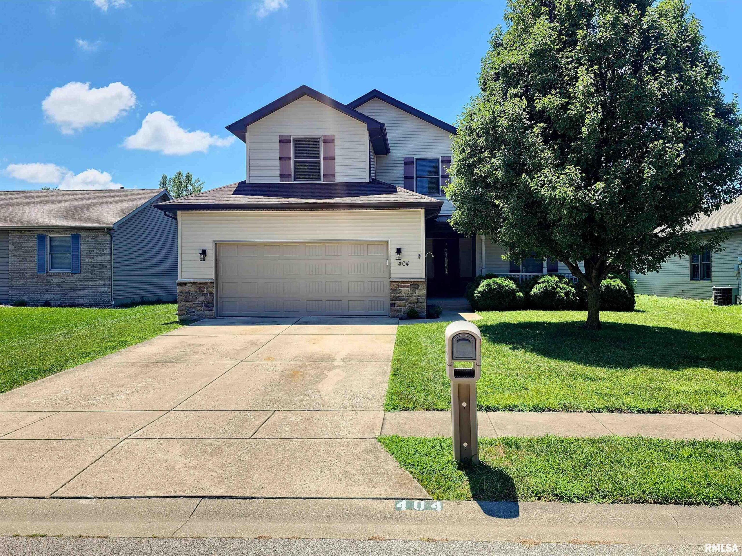 404 TREELINE Lane Springfield IL