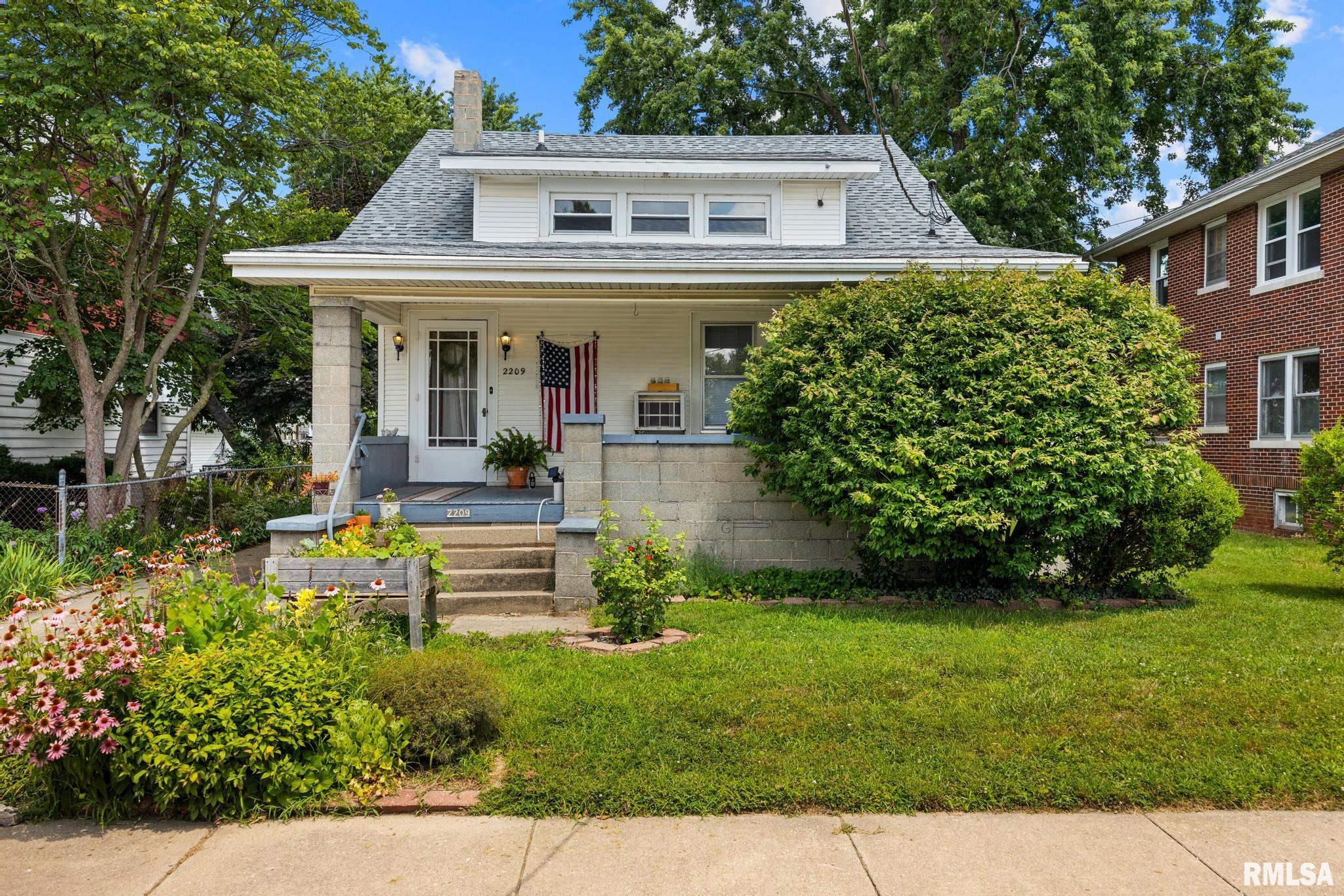2209 W BARKER Avenue West Peoria IL