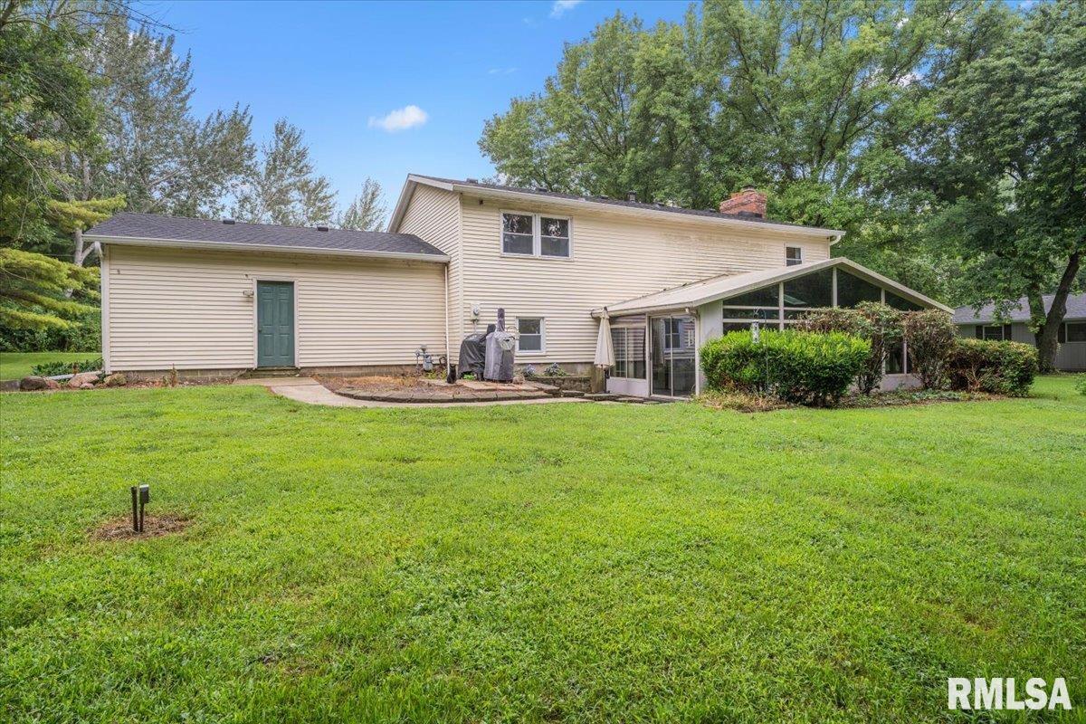 11 ROCK Road Chatham IL