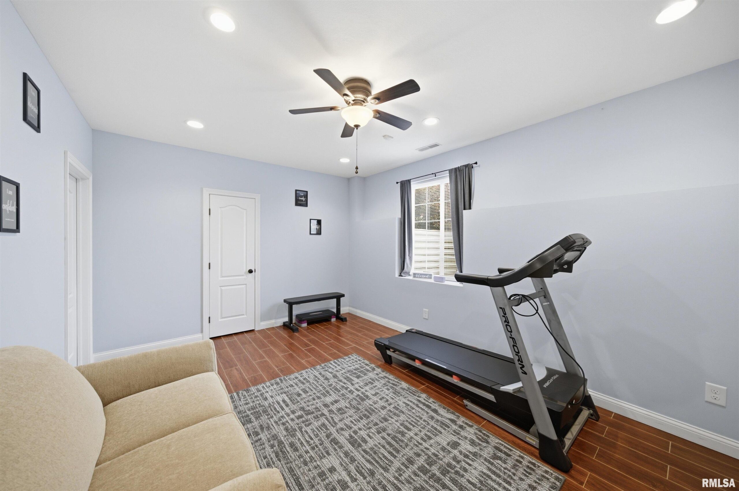 503 SOMERSET Drive Germantown Hills IL
