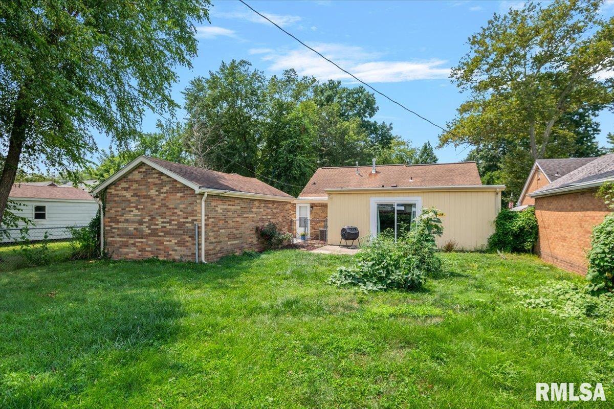 2436 WHITTIER Avenue Springfield IL