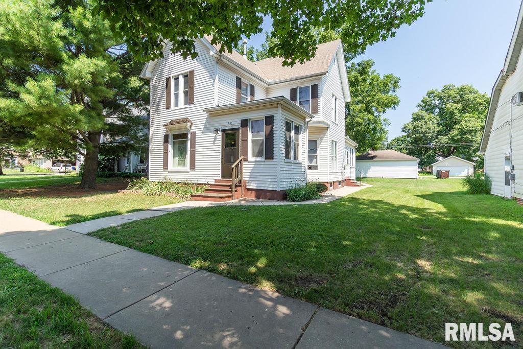 505 W MAIN Street Elmwood IL