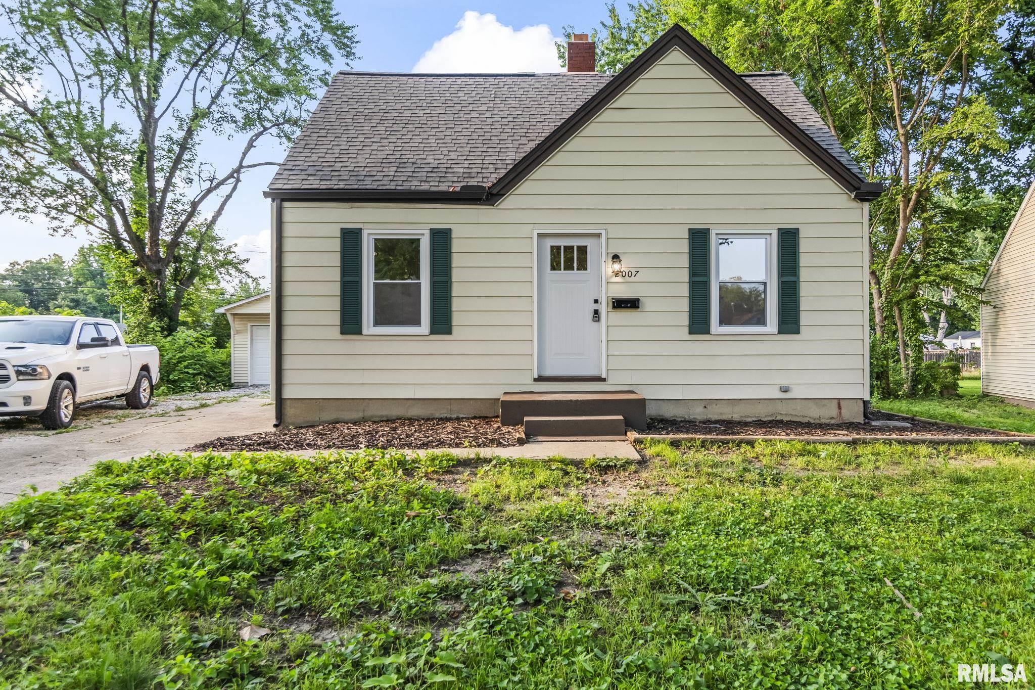 2007 E BUCHANAN Street Springfield IL