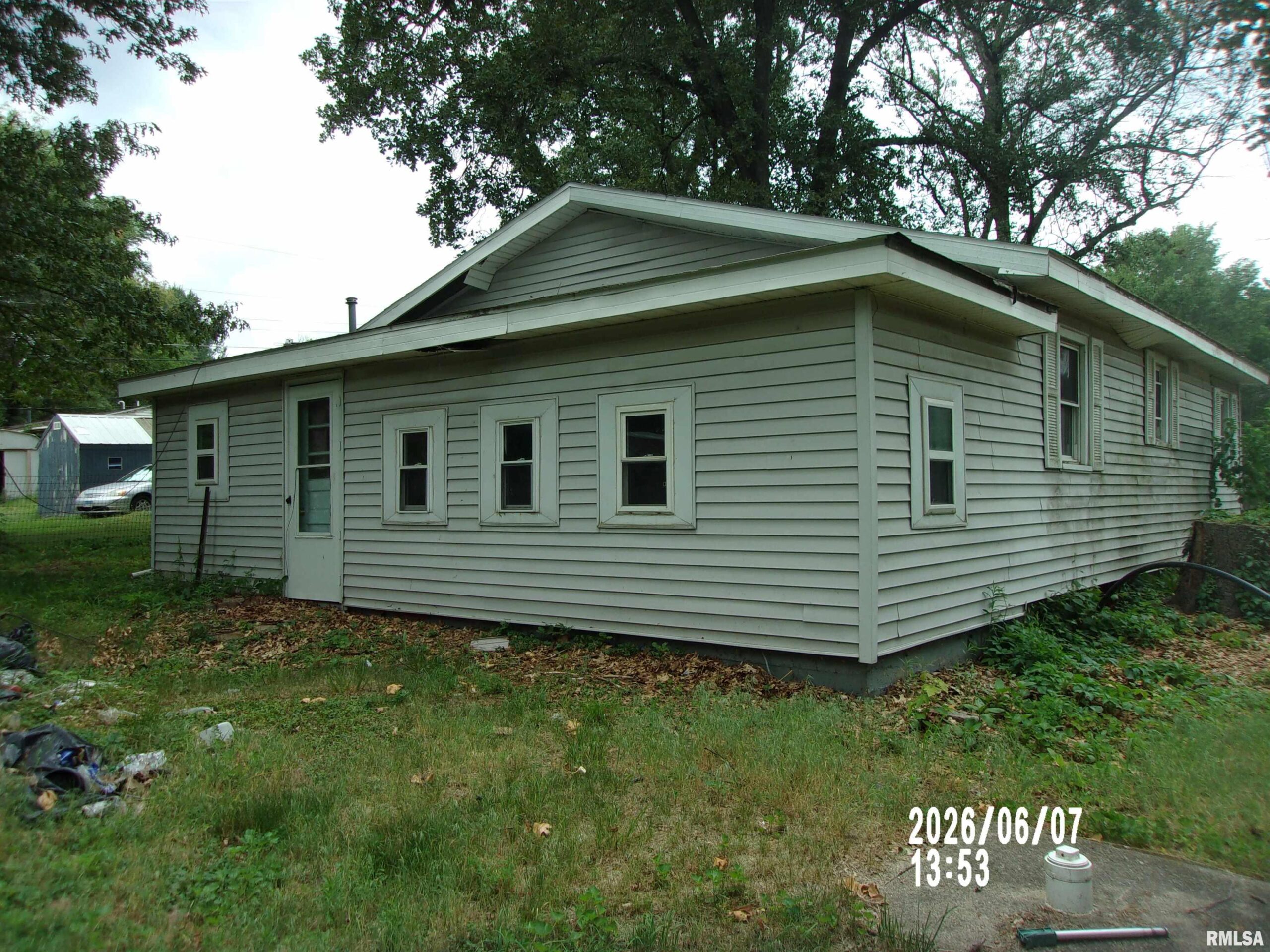 21957 OAK Street Topeka IL