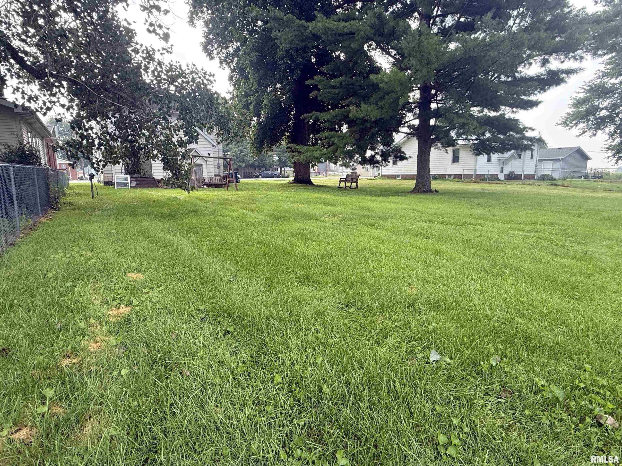 105 Constant Street Dawson IL