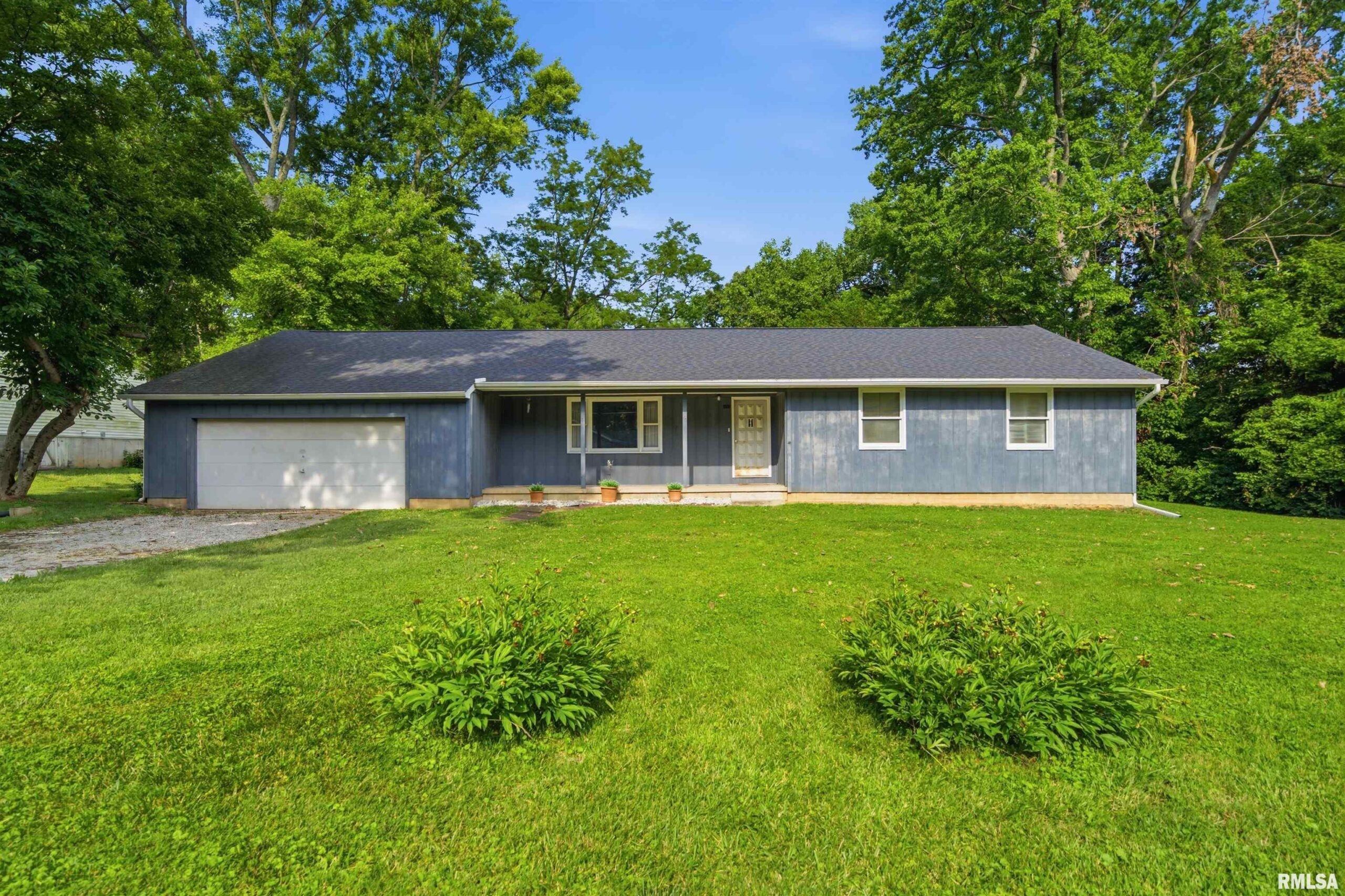1109 S CREVE COEUR Avenue Creve Coeur IL