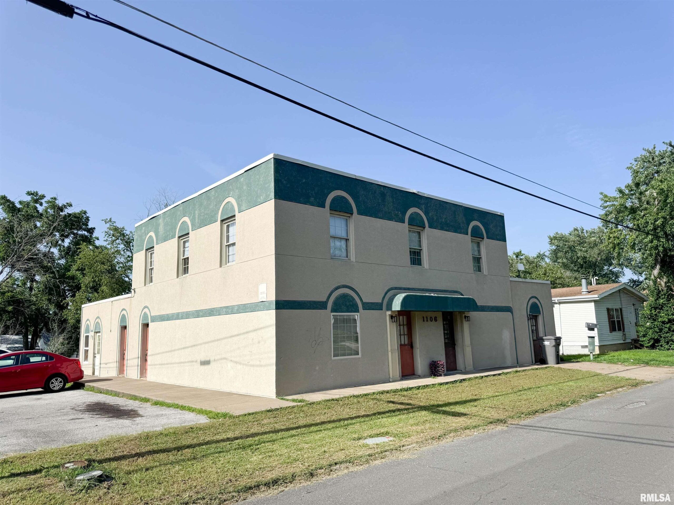 1106 W Hendrickson Street Marion IL