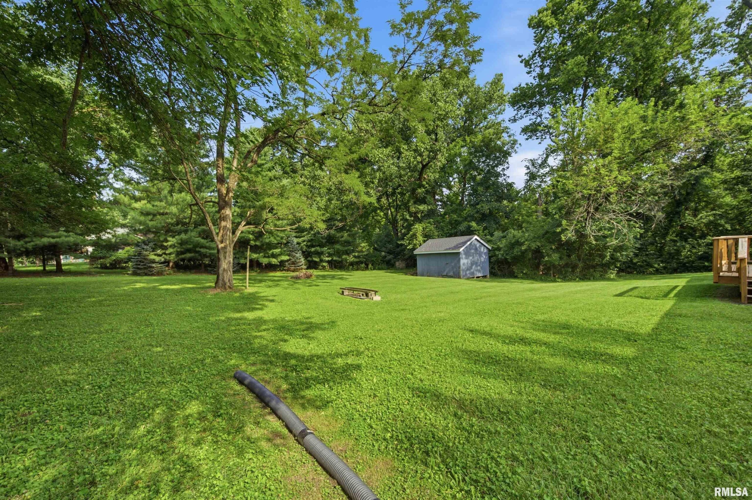 1109 S CREVE COEUR Avenue Creve Coeur IL
