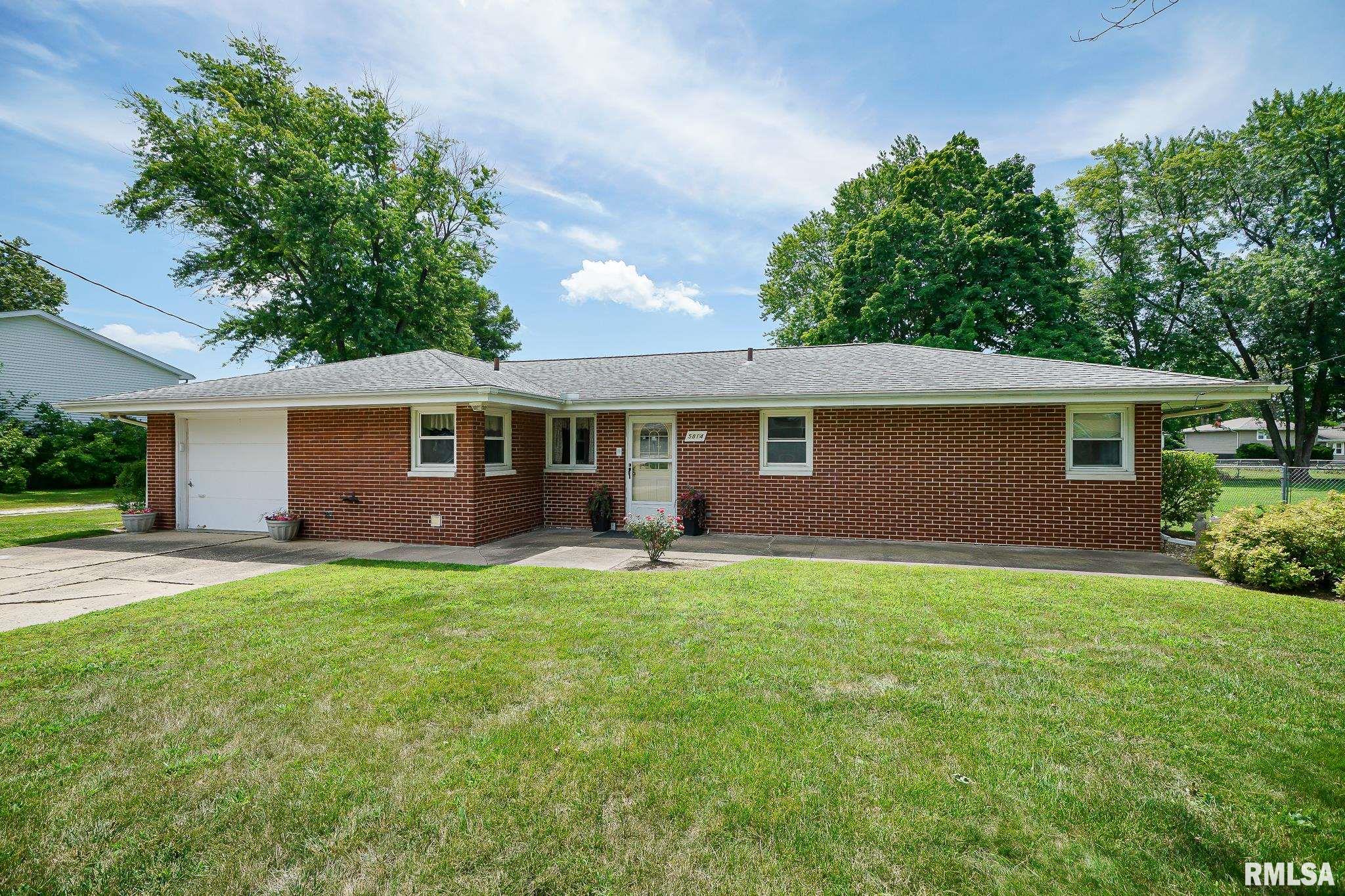 5814 W FAIRVIEW Road Peoria IL