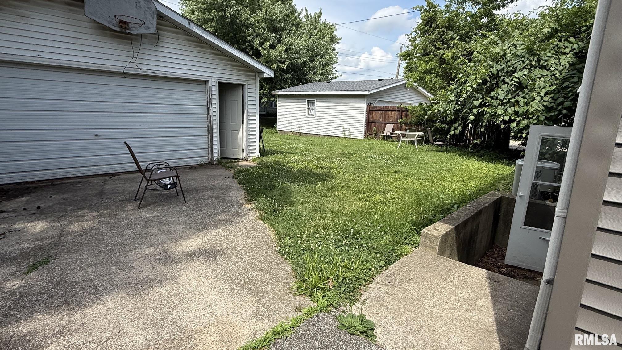 63 Villanova Drive Springfield IL