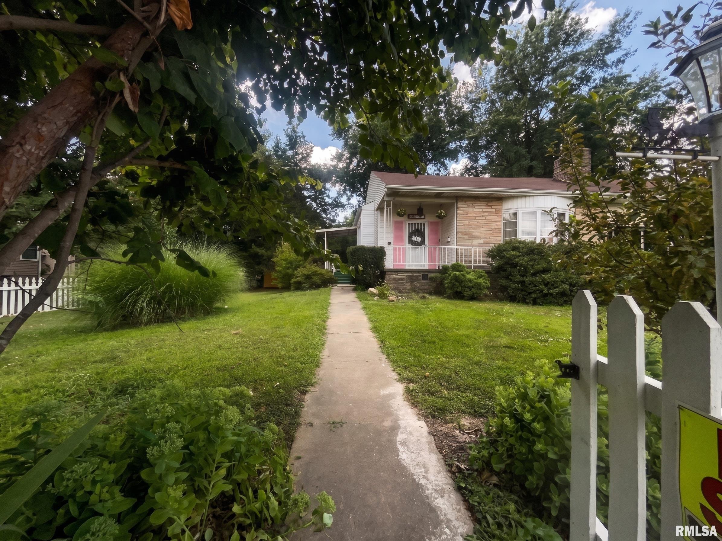 1850 LAUREL Street Hamilton IL