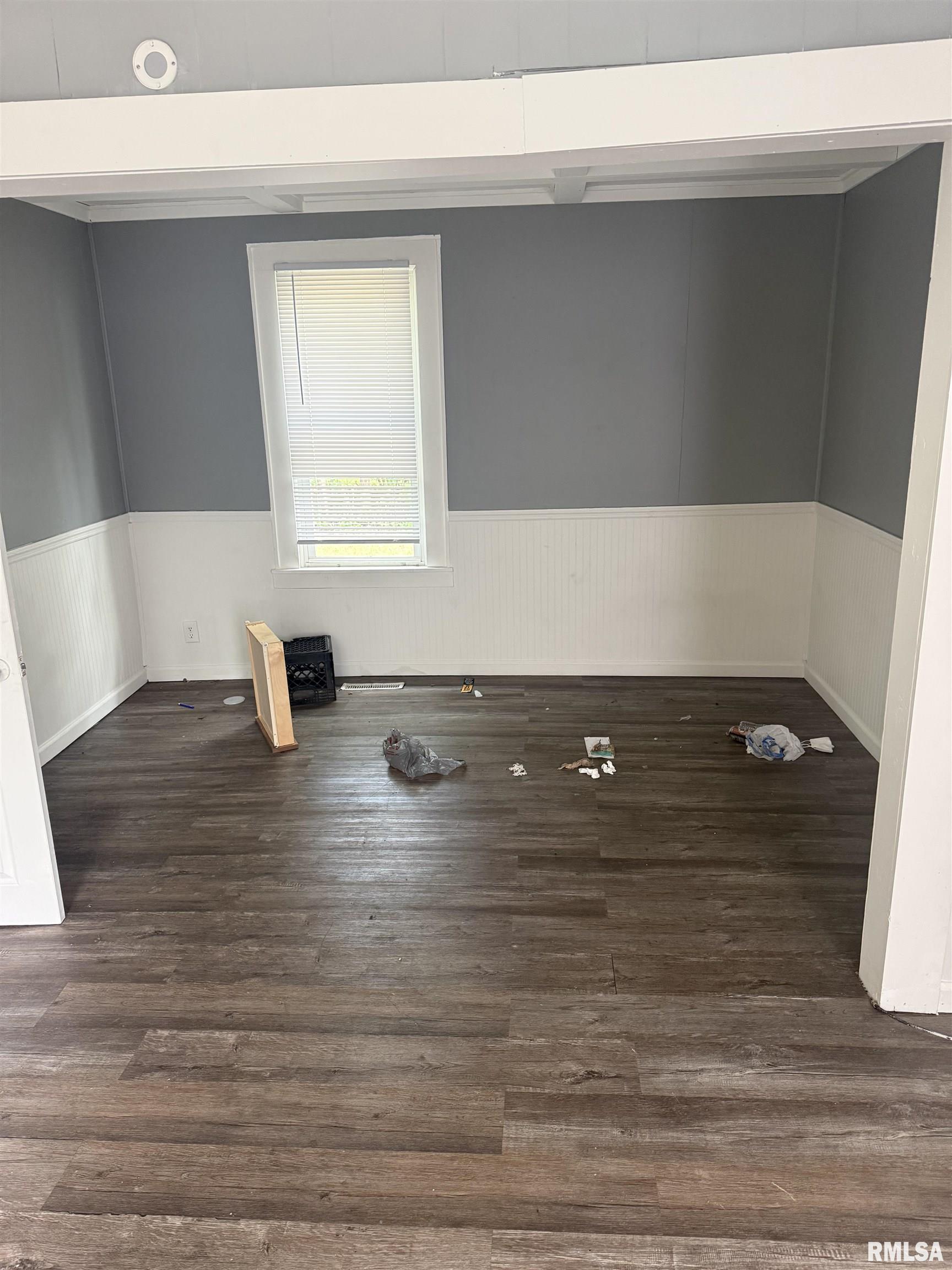 1918 W HOWETT Street Peoria IL