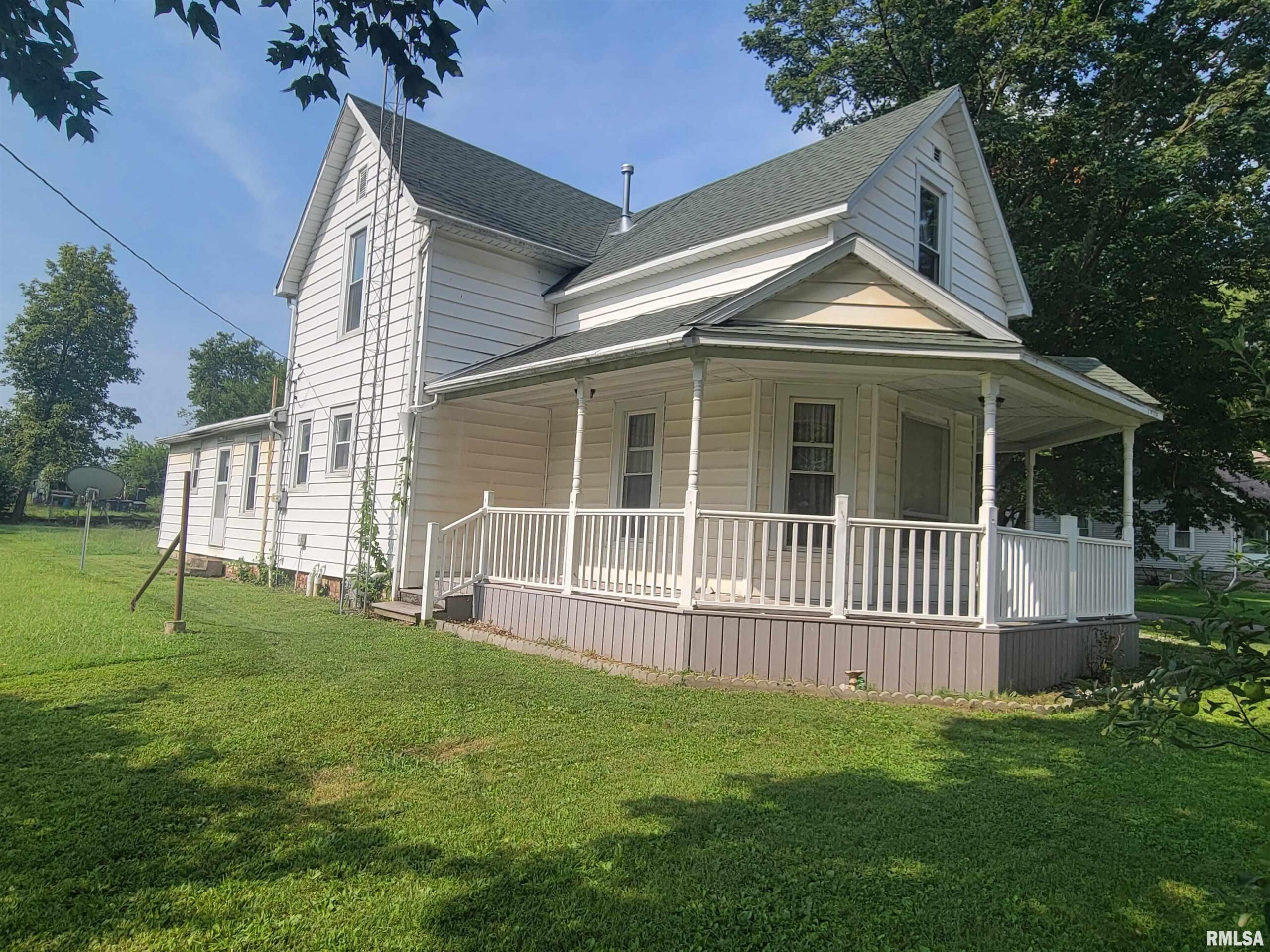 920 E UNION Street Nokomis IL