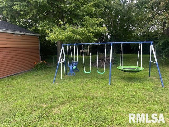 533 E MILL Street Rochester IL