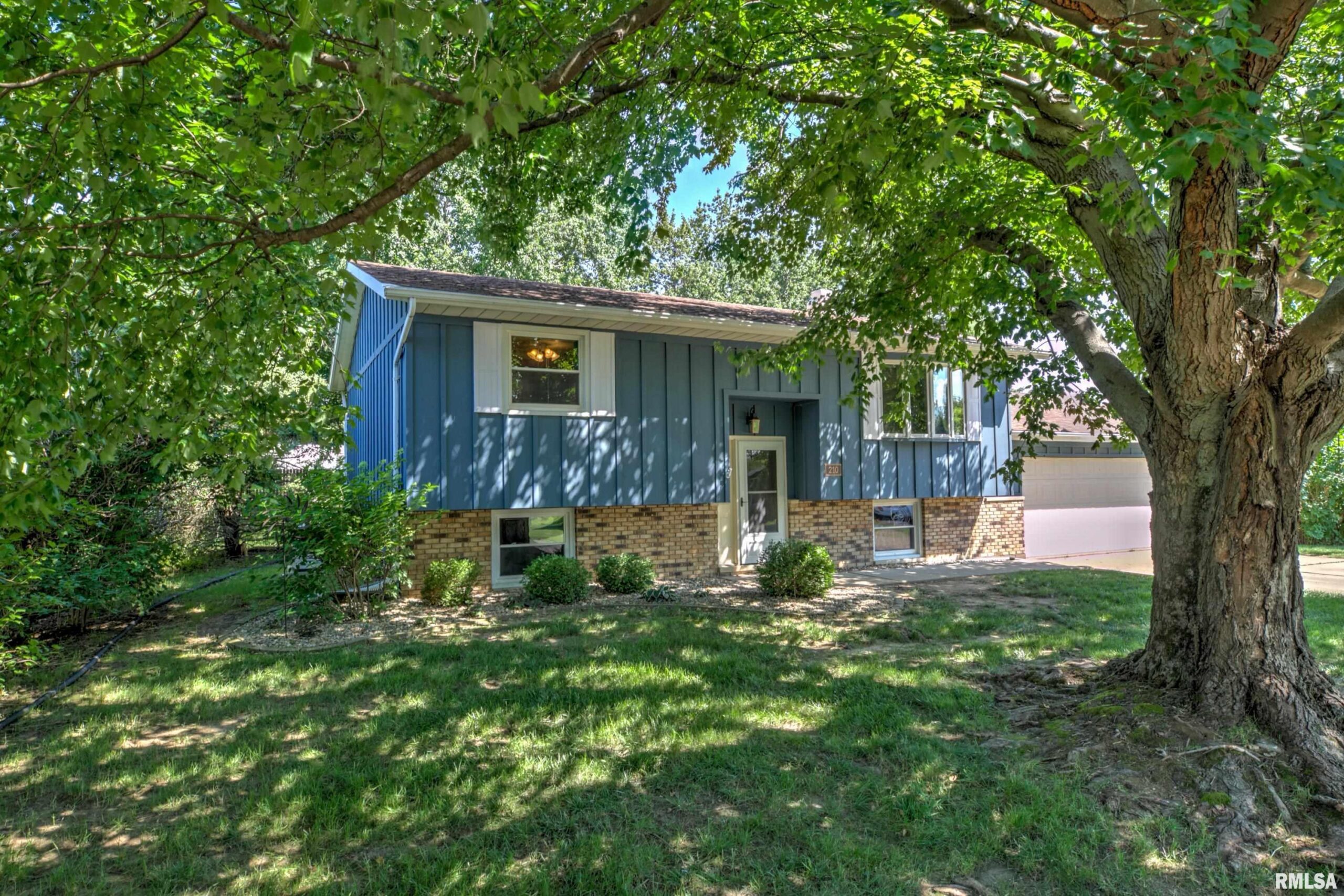 210 DUTCH Lane Metamora IL