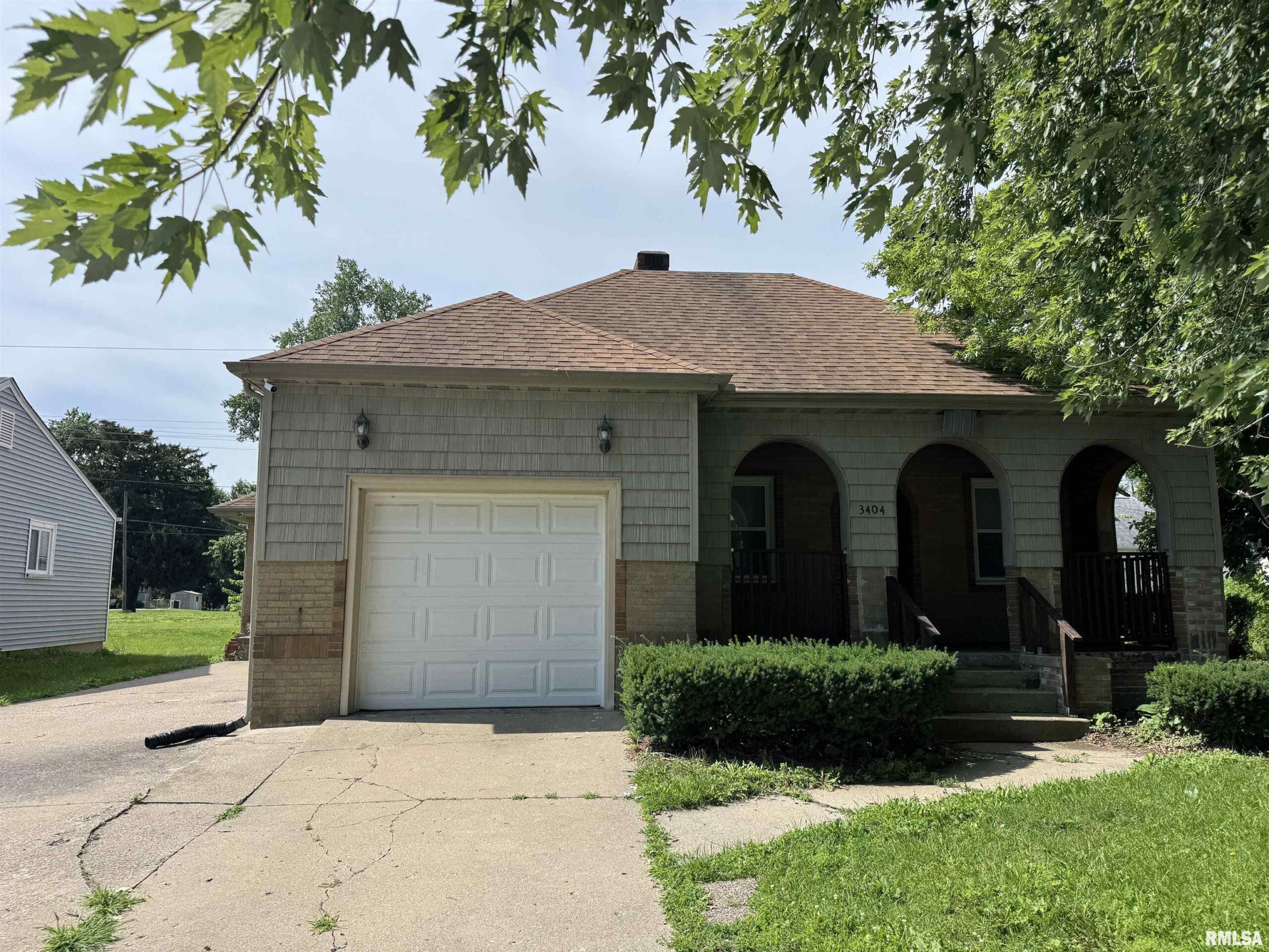 3404 HARMON Highway Peoria IL