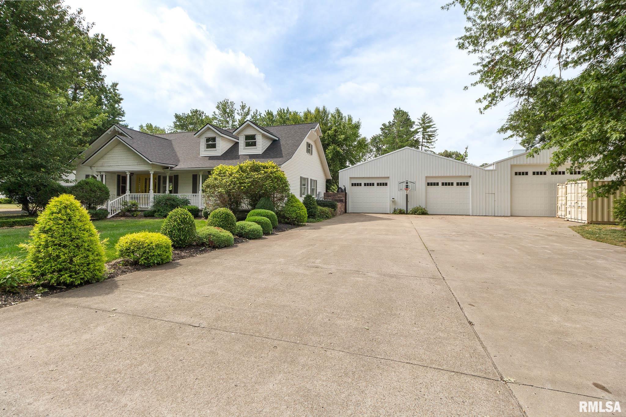 412 Mine B Road Herrin IL