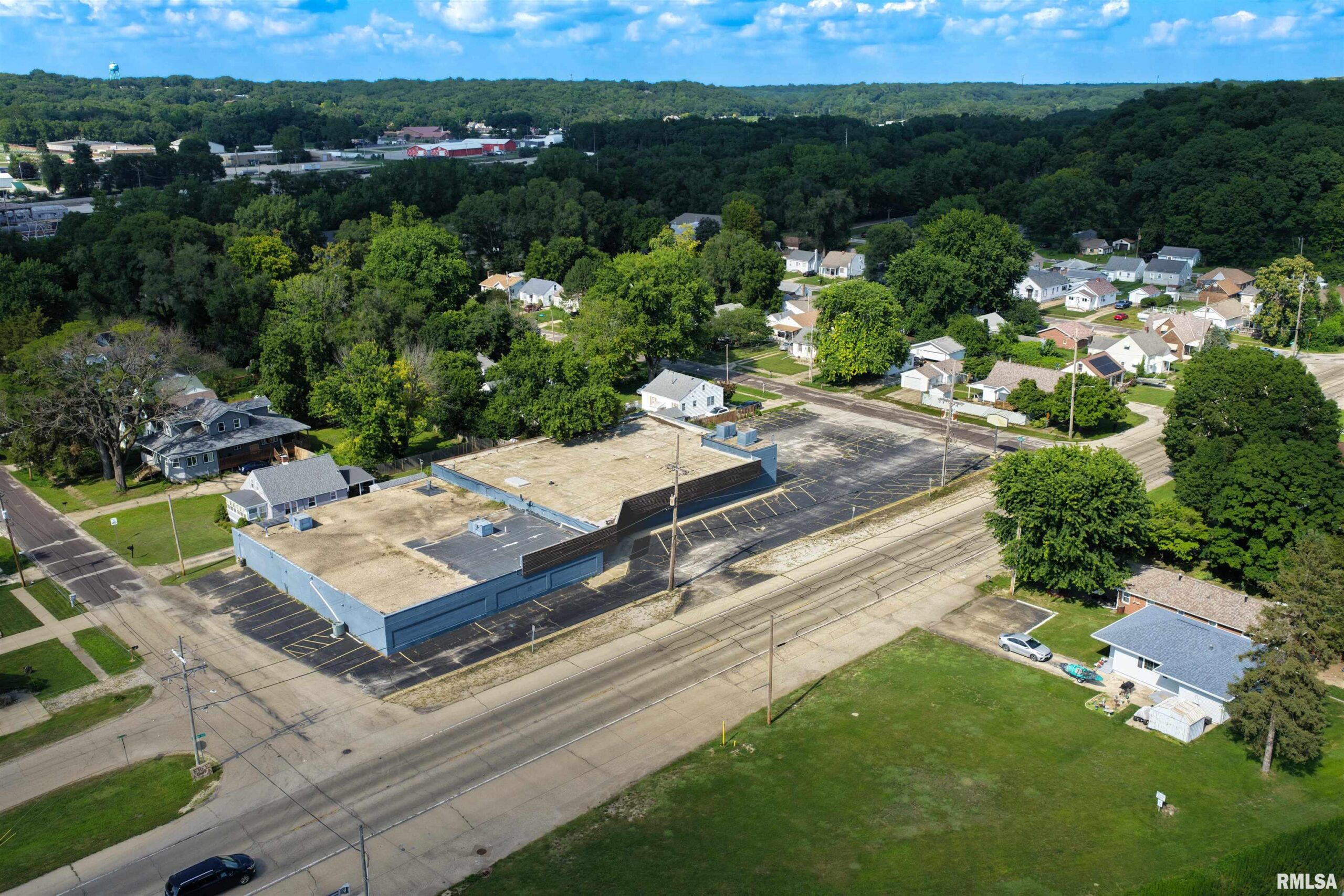 501 E MEADOW Avenue East Peoria IL