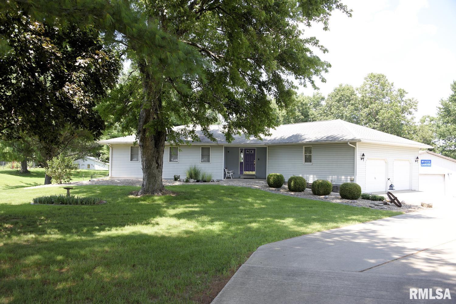 8155 Old Jacksonville Road Pleasant Plains IL