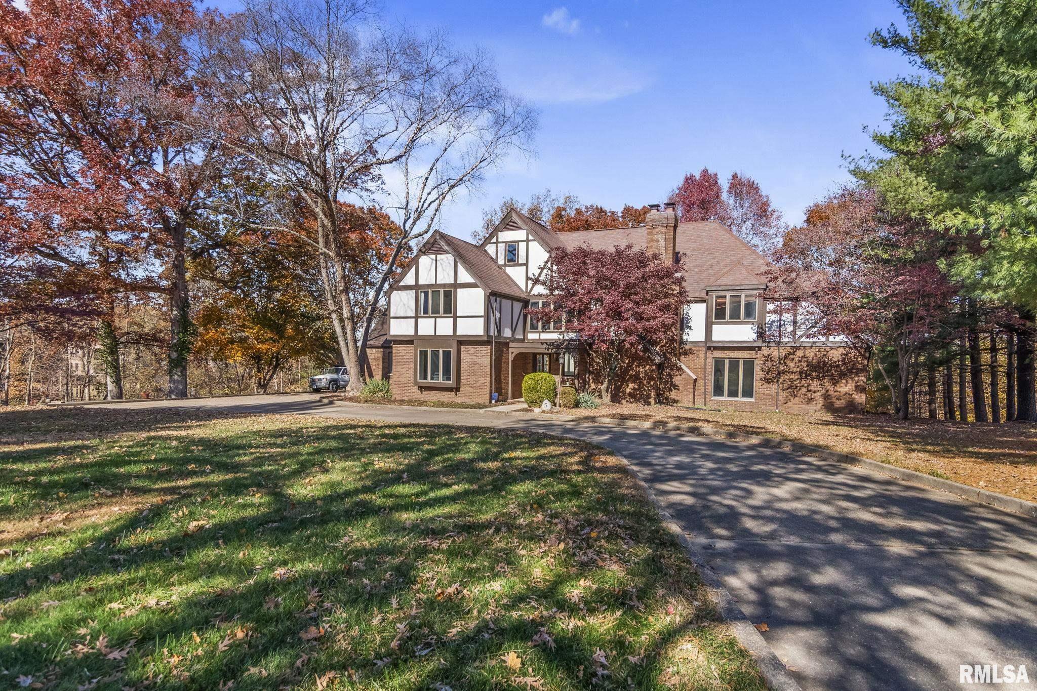 5 Woods End Lane Springfield IL