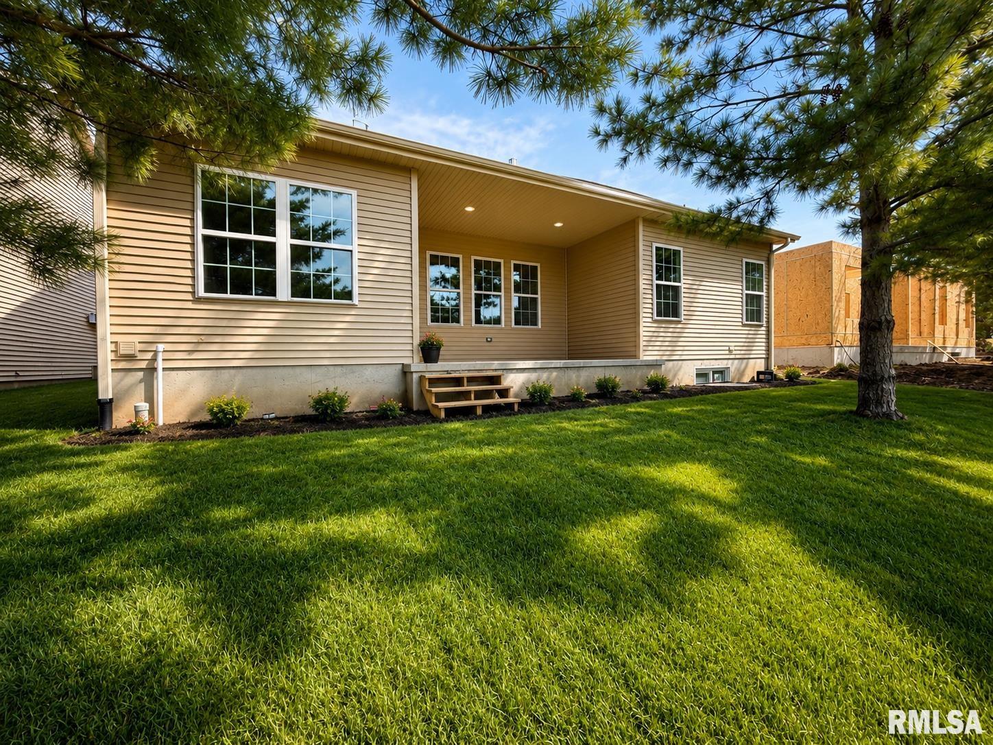 316 BOULDER CREEK Drive Chatham IL