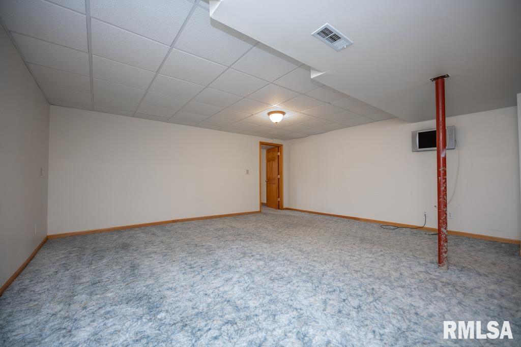 1100 HILLCREST Drive Washington IL