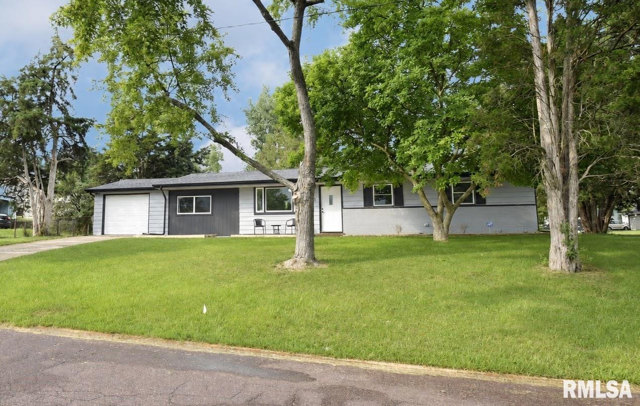 2135 W ORLANDO Drive Peoria IL