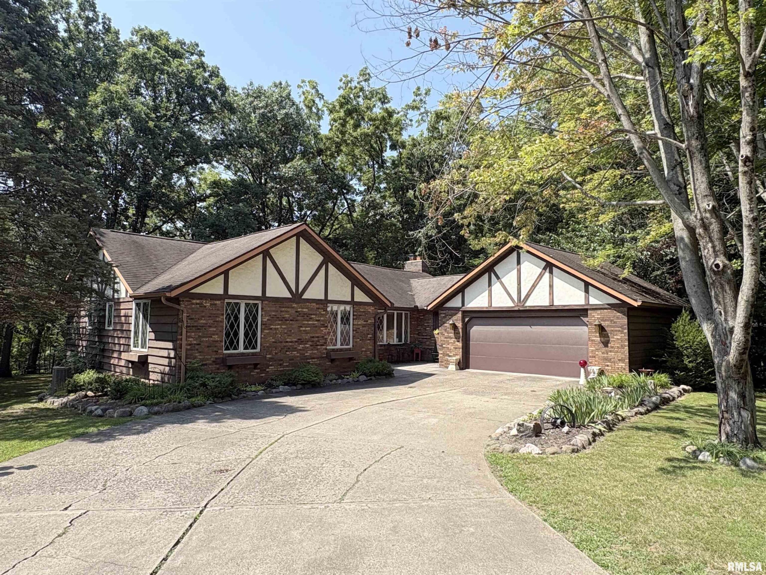 7117 N DOGWOOD Lane Brimfield IL