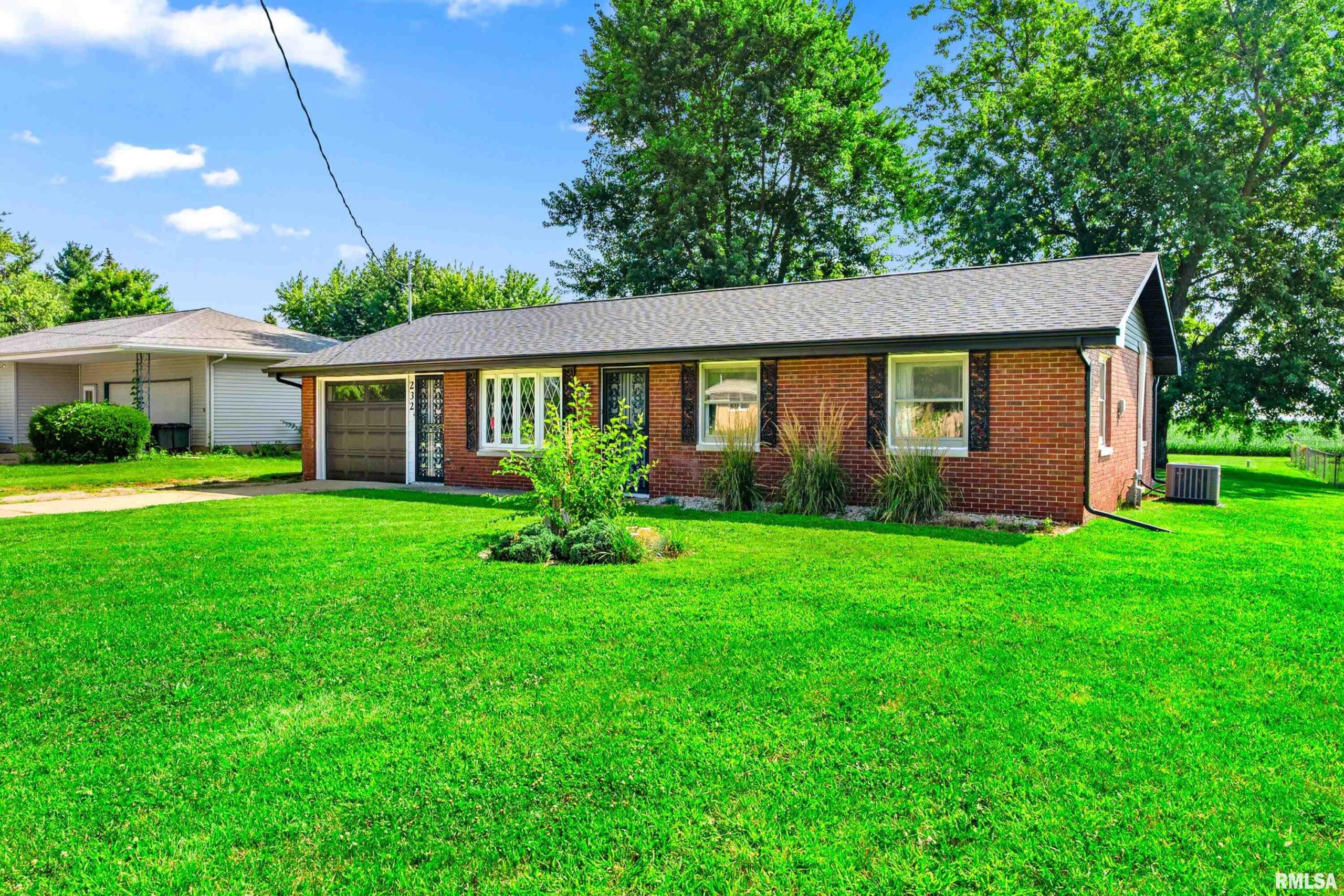232 SHEFFIELD Road Groveland IL