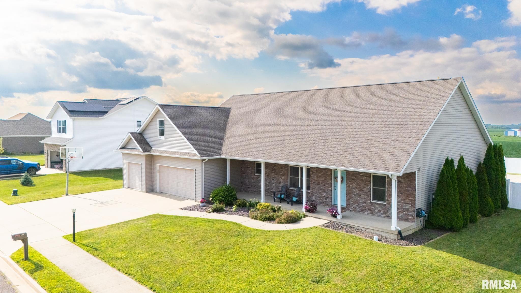 1013 Haymeadow Lane Metamora IL