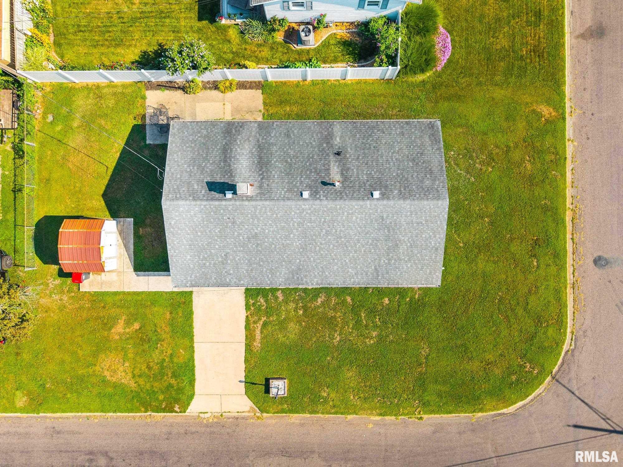 1913 STATE Street Pekin IL