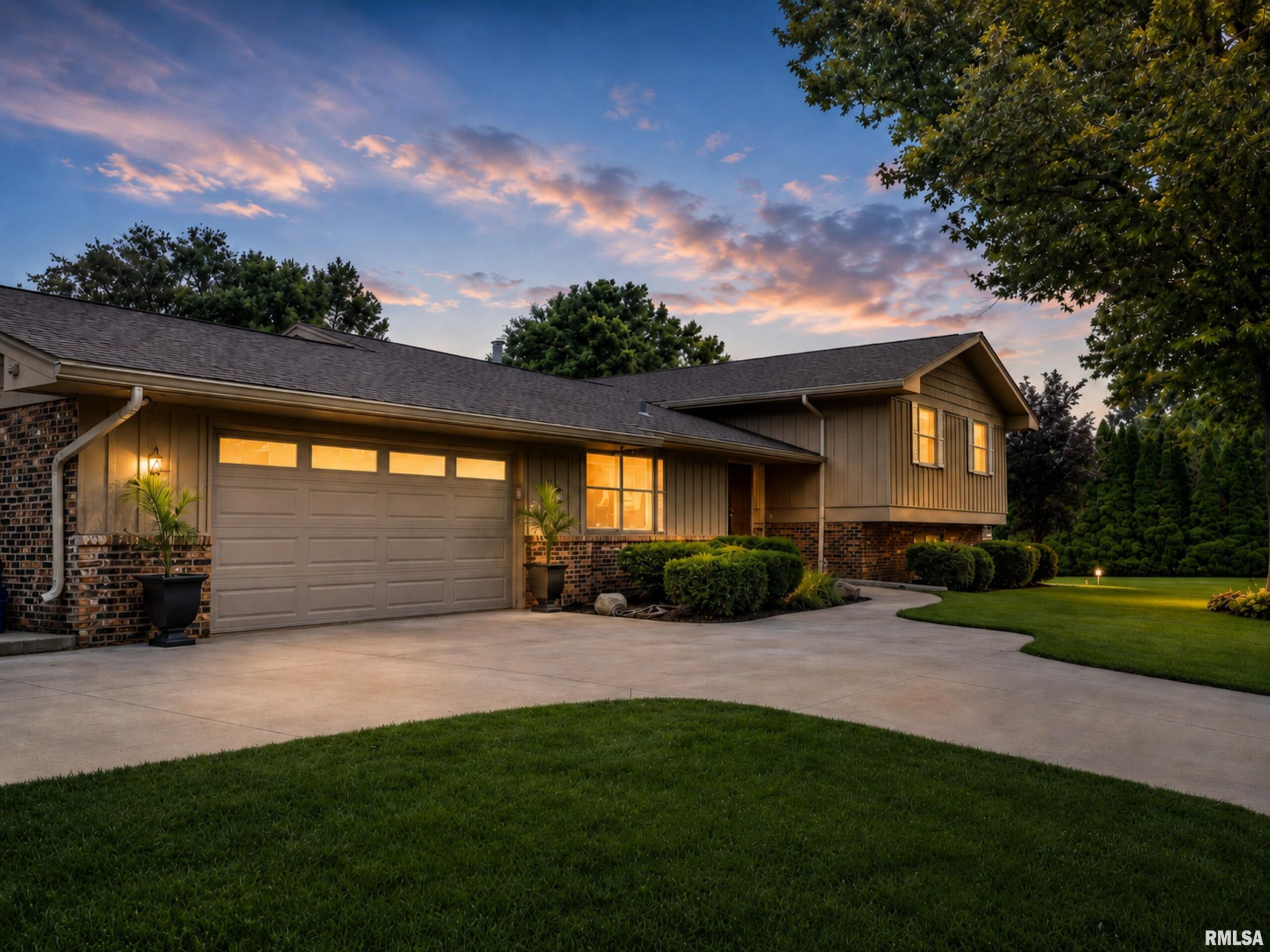 7304 N WINDSOR Lane Peoria IL